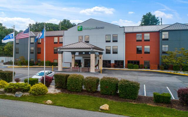 Holiday Inn Express Dublin, an IHG Hotel