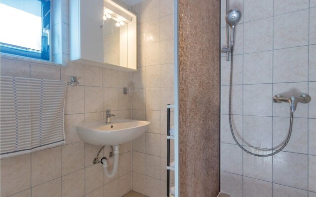 Awesome Home in Peroj With Wifi and 2 Bedrooms