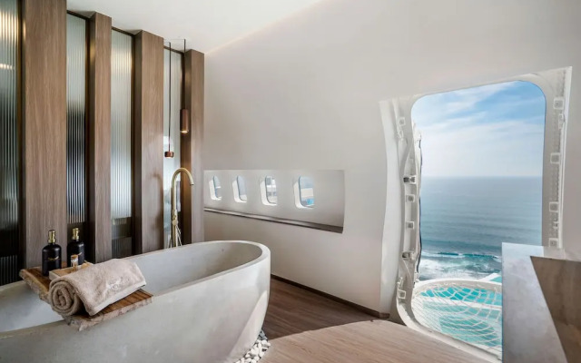 Private Jet Villa