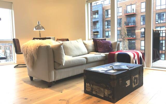 Royal Arsenal Apartment With Great Views