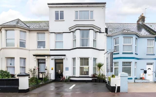 The P&M Paignton RESIDENCE - 5-Star B&B