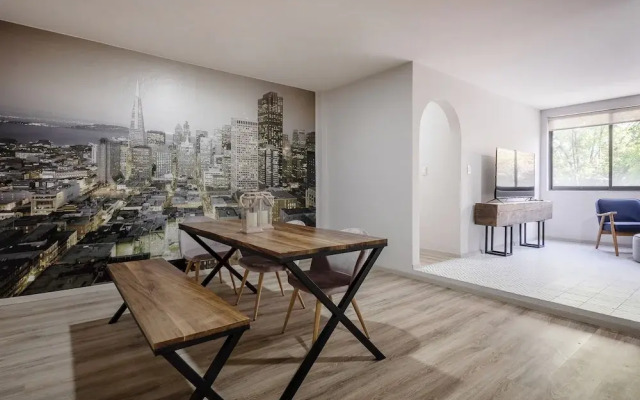 Urban Oasis in Roma - Wifi - Laundry - Sleeps 7
