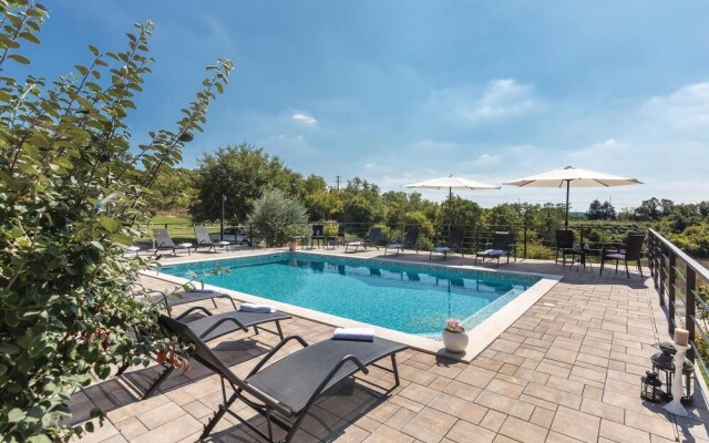 Awesome Home in Kanfanar With Wifi and 1 Bedrooms
