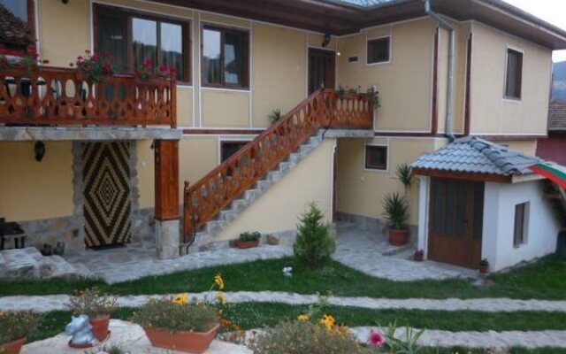 Guest house - Mavrudievi