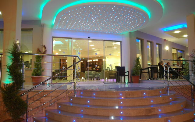 Letsos Hotel