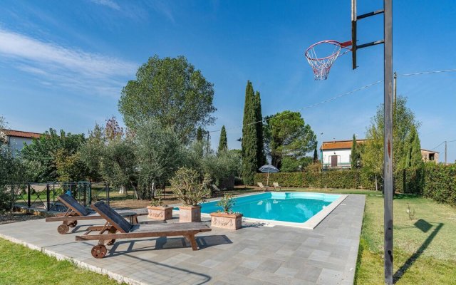 Amazing Home in Castiglione Fiorentino With Outdoor Swimming Pool, Wifi and 5 Bedrooms