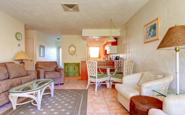Jamaica Royale 91 - Two Bedroom Condo