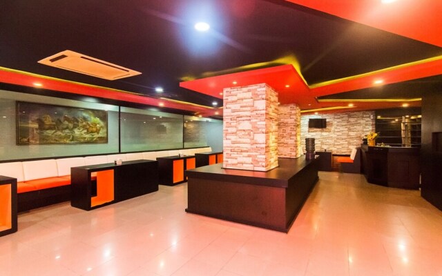 Holly Sentosa Hotel by OYO Rooms