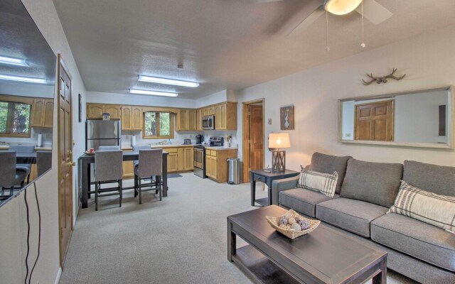 Chic Pinetop Retreat w/ Separate Apartment!