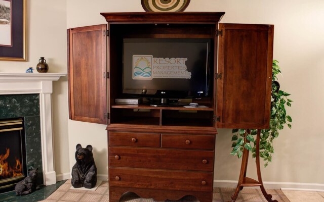 Whispering Pines 424