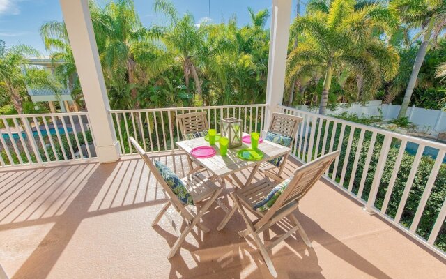 Dolphin House Apartment 3