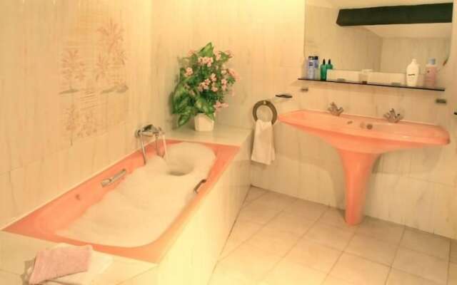 Residence Hoteliere Scudo