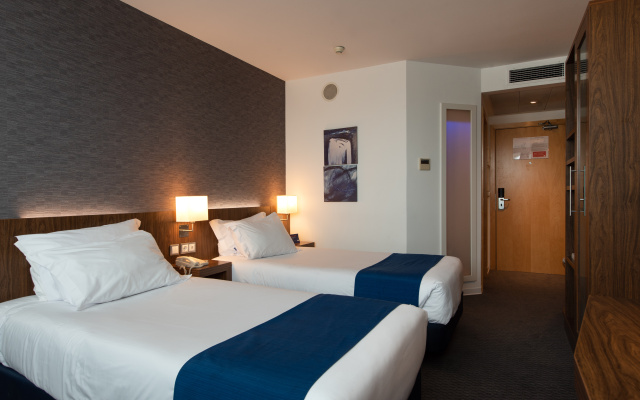 Holiday Inn Express Lisbon Airport by IHG