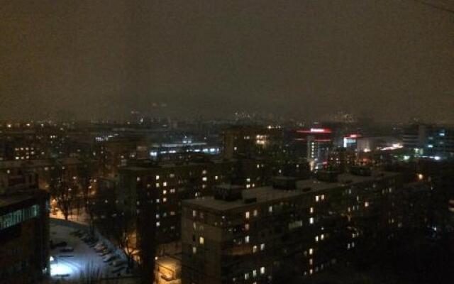 Alexandra Apartments Industrial Bridge