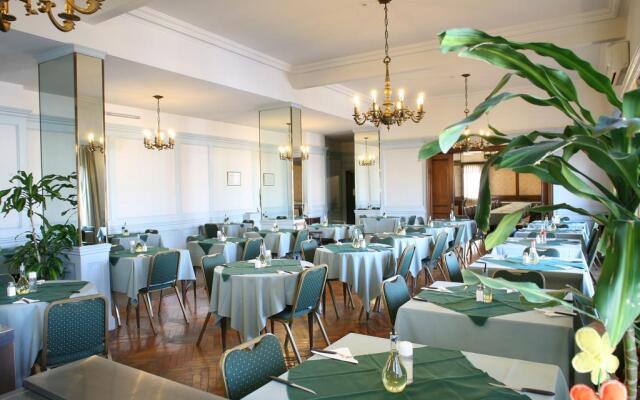 Constitución Palace Hotel