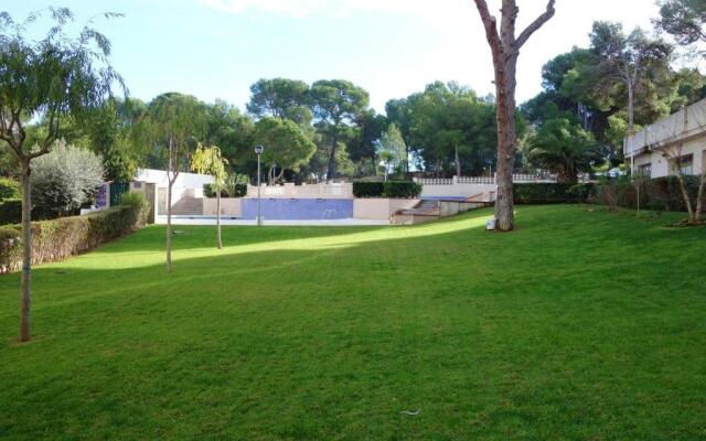 Apartment with 2 bedrooms in Salou with wonderful city view shared pool furnished balcony 300 m from the beach