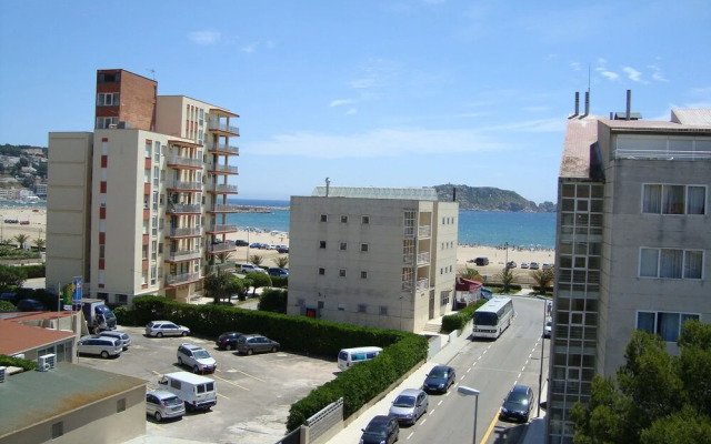 Payet Apartments 4-6 Personas