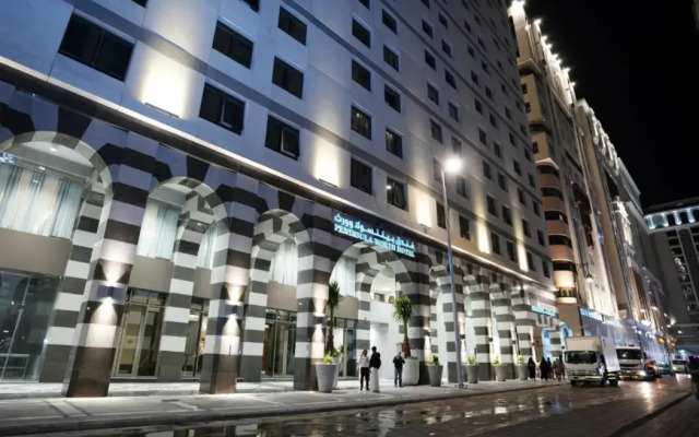 Worth Peninsula Madinah