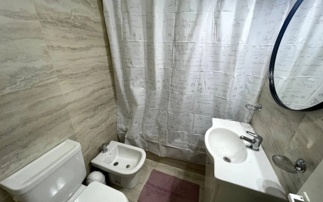 Cozy Retreat Near River Plate Stadium