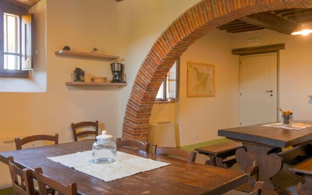 Cozy Holiday Home in Anghiari Italy With Pool