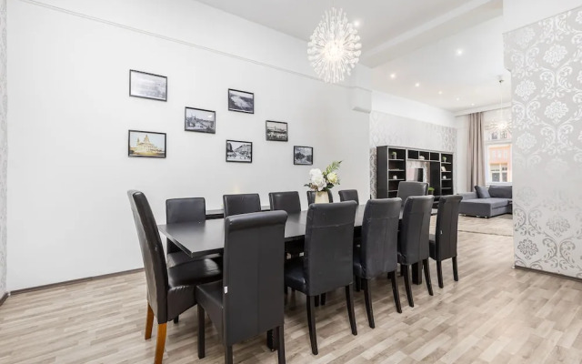 Real Apartments Semmelweis