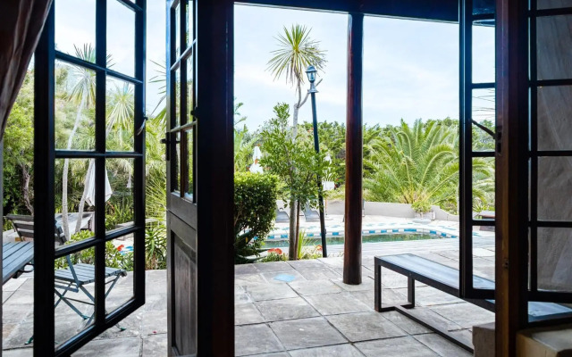 4 Wild Rose Country Lodge