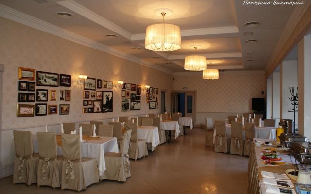 Royal Court