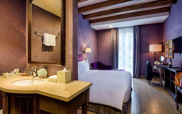 Mercure Danang French Village Bana Hills