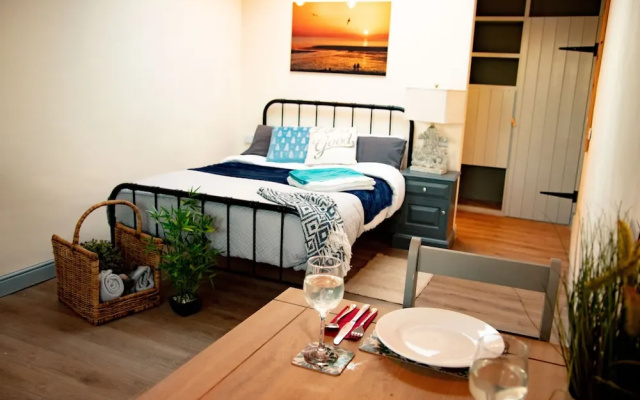 Norfolk Accommodation - mYminiBreak