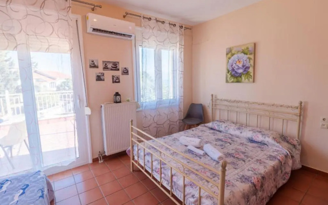 Marathos Sea View Apartments