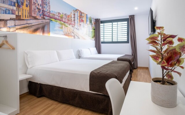 Hotel BestPrice Girona