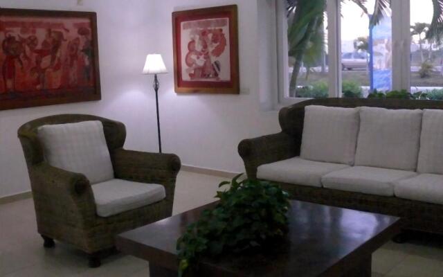 Comfort Inn Puerto Vallarta Golfside & Marina