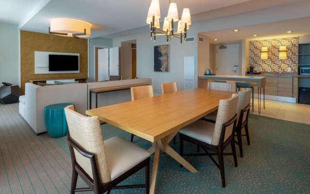 Wyndham Grand Clearwater Beach