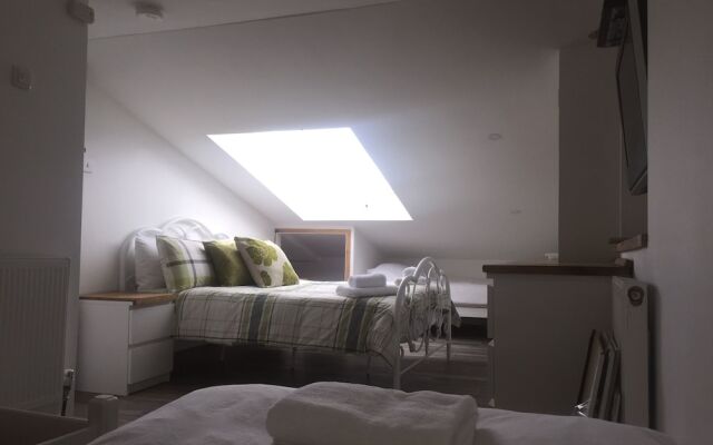 Barton Gate Farm Guesthouse