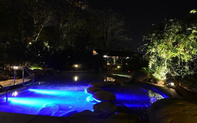 Meet Nanjing, Love Hot Spring Hotel