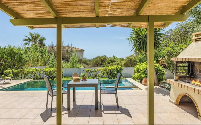 Caretta Beach Villa