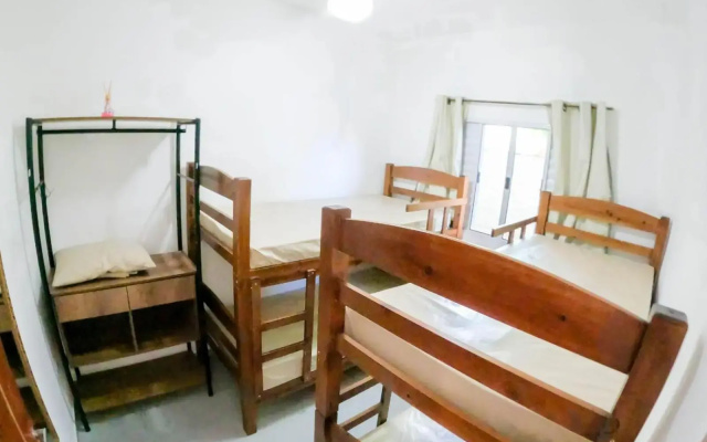 Apartamento Com Piscina E Churrasqueira