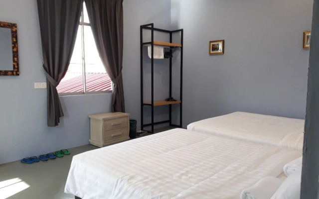 SPOT ON 90127 Semporna Dream Villas