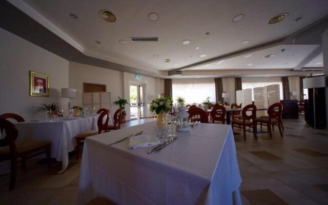 Grand Hotel del Lago