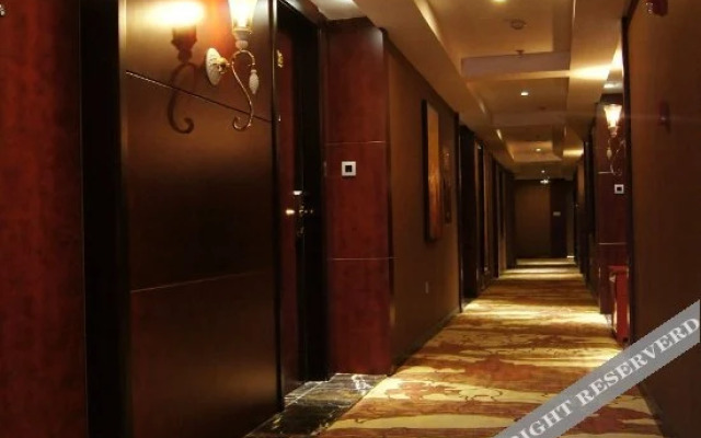 Impression Realm Business Hotel (Wal - Mart Plaza Branch near Panzhihua University)(印象境界商务酒店（攀枝花学院万达广场店）)