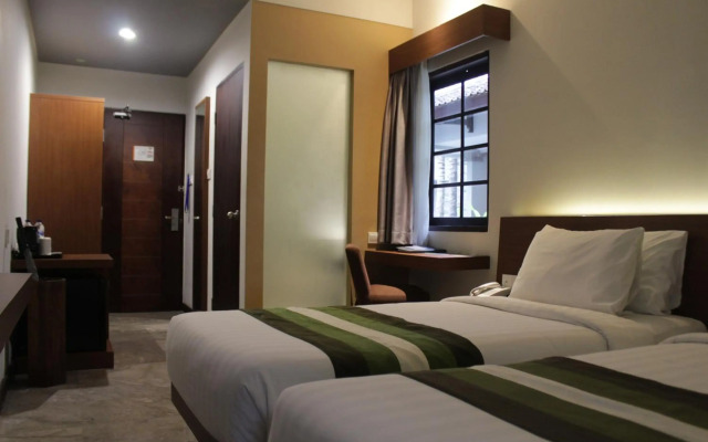 Grand Whiz Hotel Nusa Dua