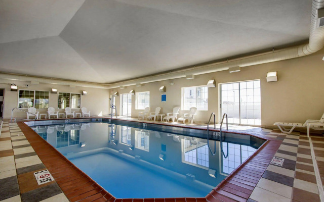 Sleep Inn & Suites Evansville - Casper