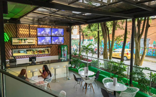 Lleras Green Hotel