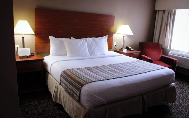 Canby Inn And Suites