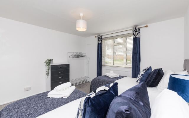Lark Rise Apartments