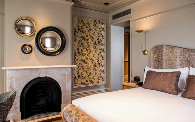 The Grand National Hotel by Saint Peter