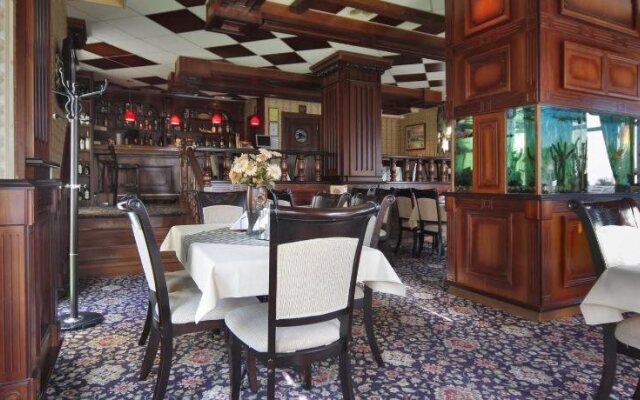 Hotel Dukov