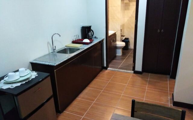 Venezia Suites Hotel Iloilo