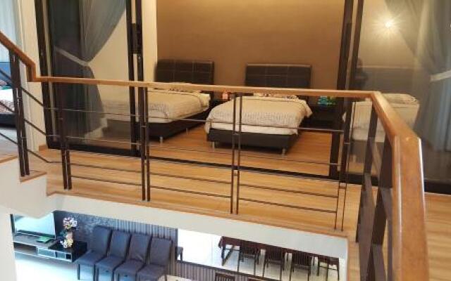 Shamrock Villas Corner OR Seaview