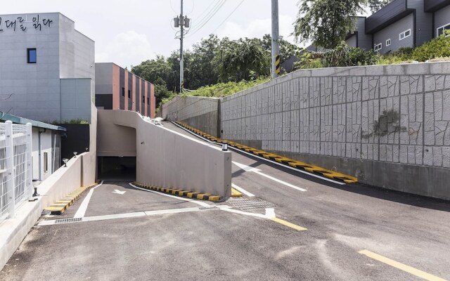 Pocheon Reading You Self Check-in Motel